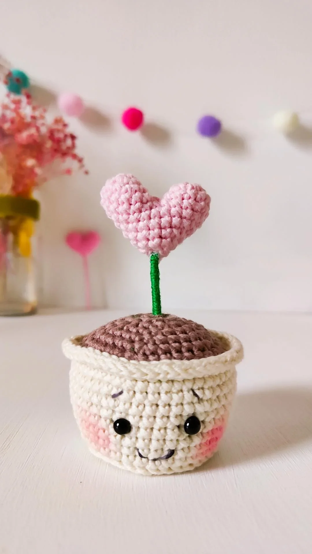 Mega Bundle: 32 Crochet Greeting Cards & Matching Patterns Bundle - Image 26