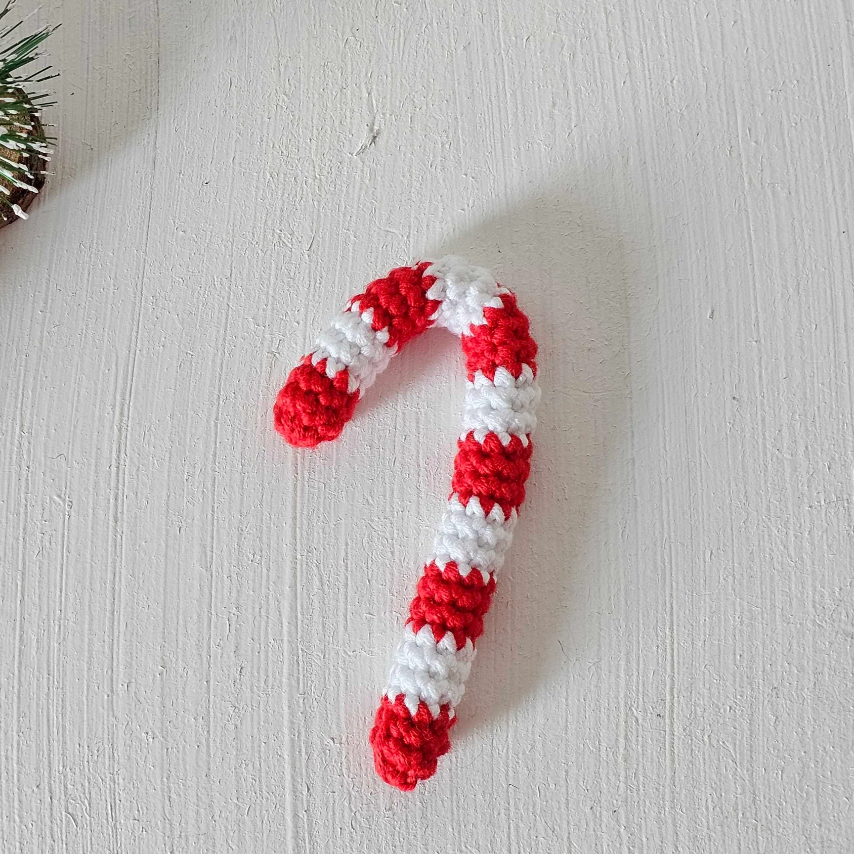 Crochet Kit: Candy Cane Yarn & Card Kit - Image 9