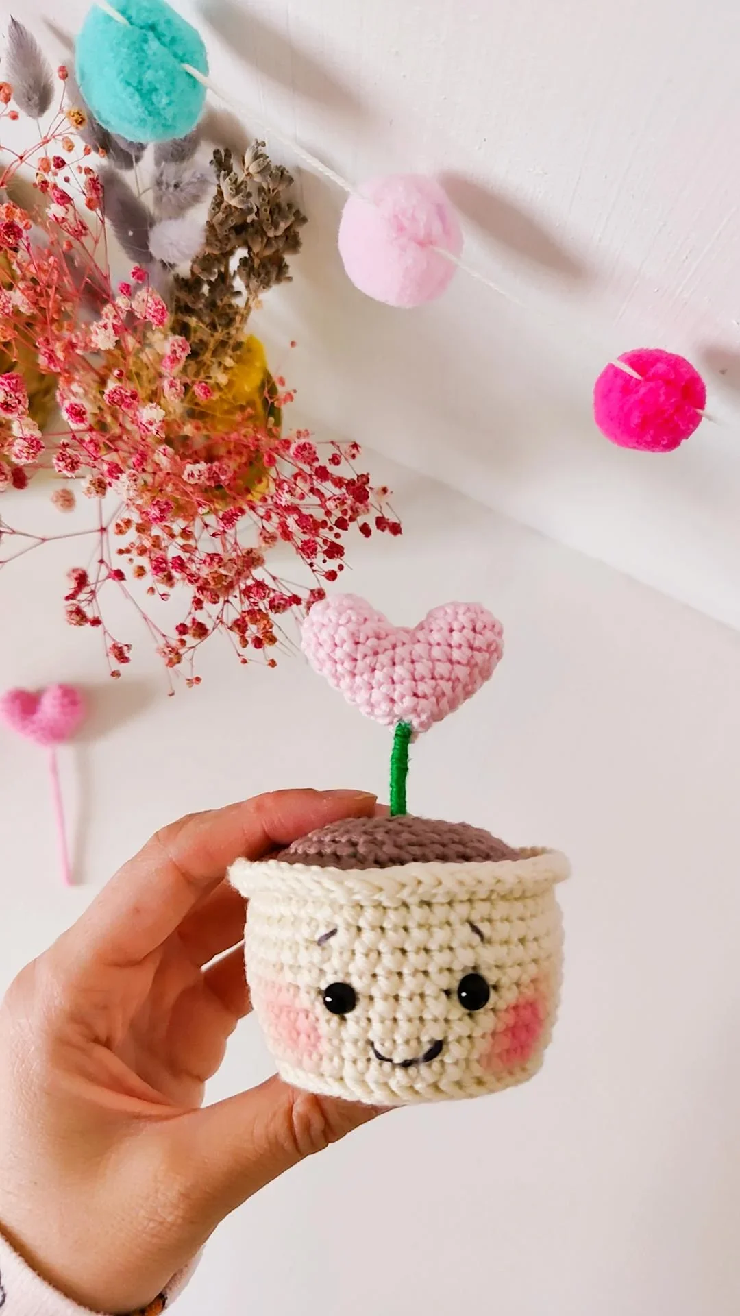 Blossom the Heart Flower Crochet Pattern - Image 2