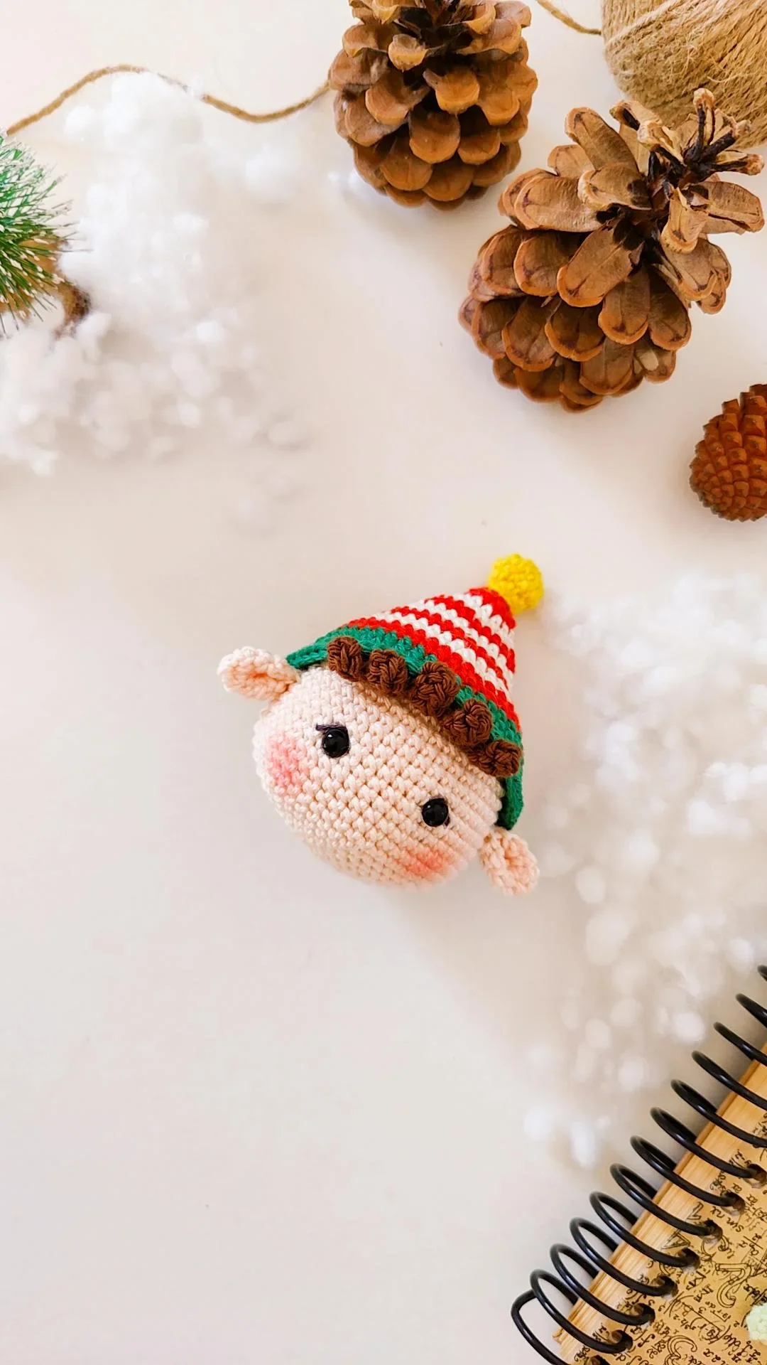 Tinsel Toes the Elf Crochet Pattern - Image 3