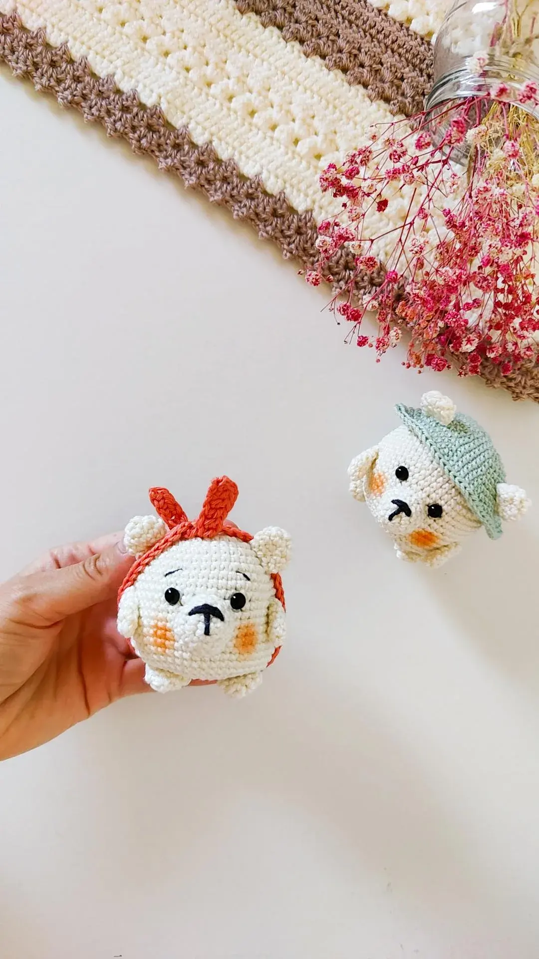 Mini Poppy & Percy Polar Bear Crochet Pattern - Image 3