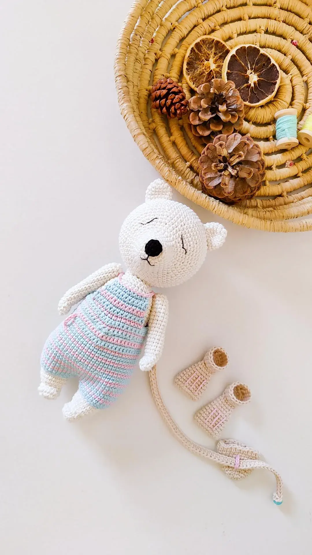 Poppy & Percy Polar Bear Save Atlantis Book & Mermaid Crochet Pattern - Image 11