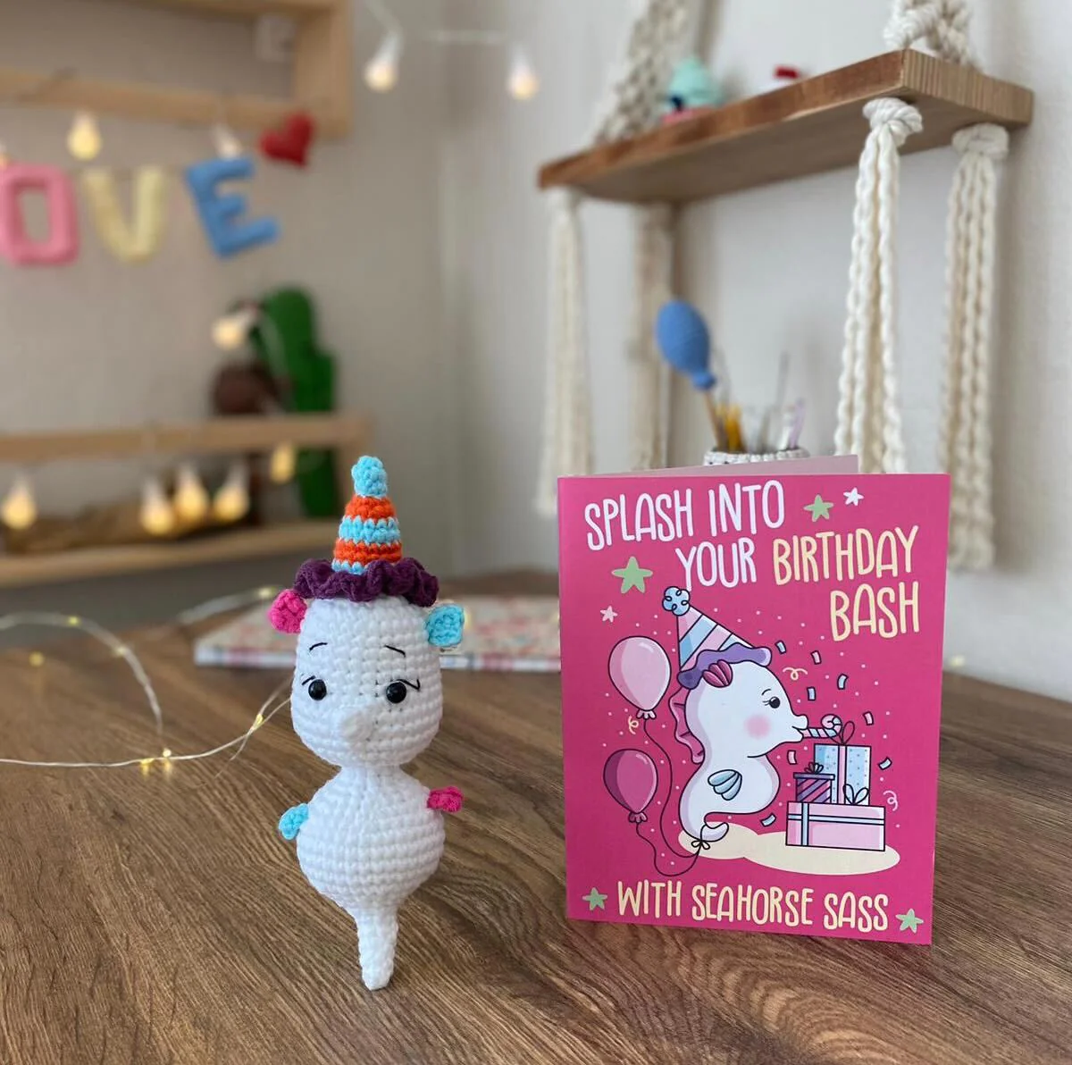 Seahorse Crochet Pattern & Matching Card: "Birthday Bash" - Image 4